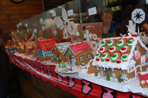 Other houses made of gingerbread on display at Starbucks.