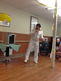 Robert Falls in action as Elvis.